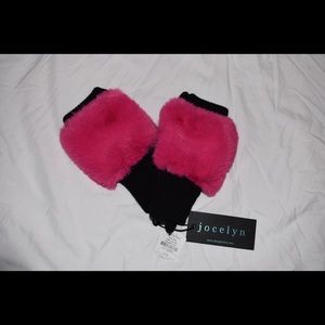 jocelyn faux fir mittens